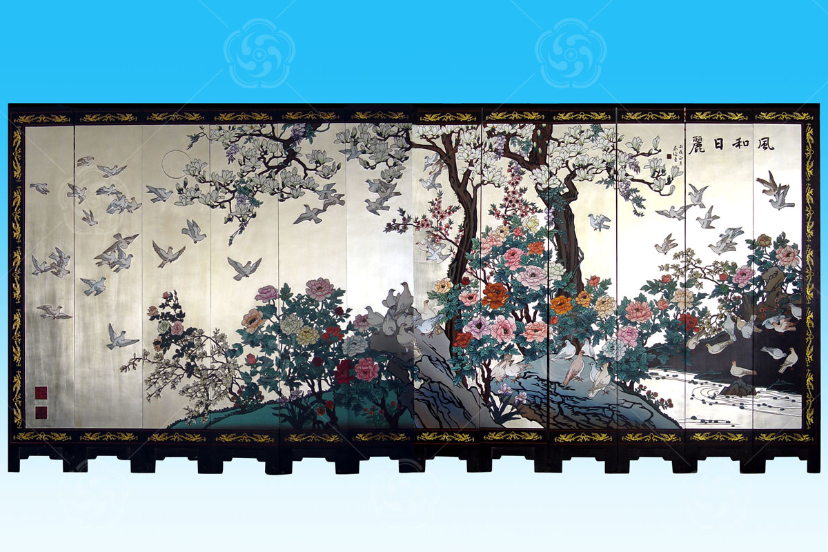 刻漆屏風《風和日麗》